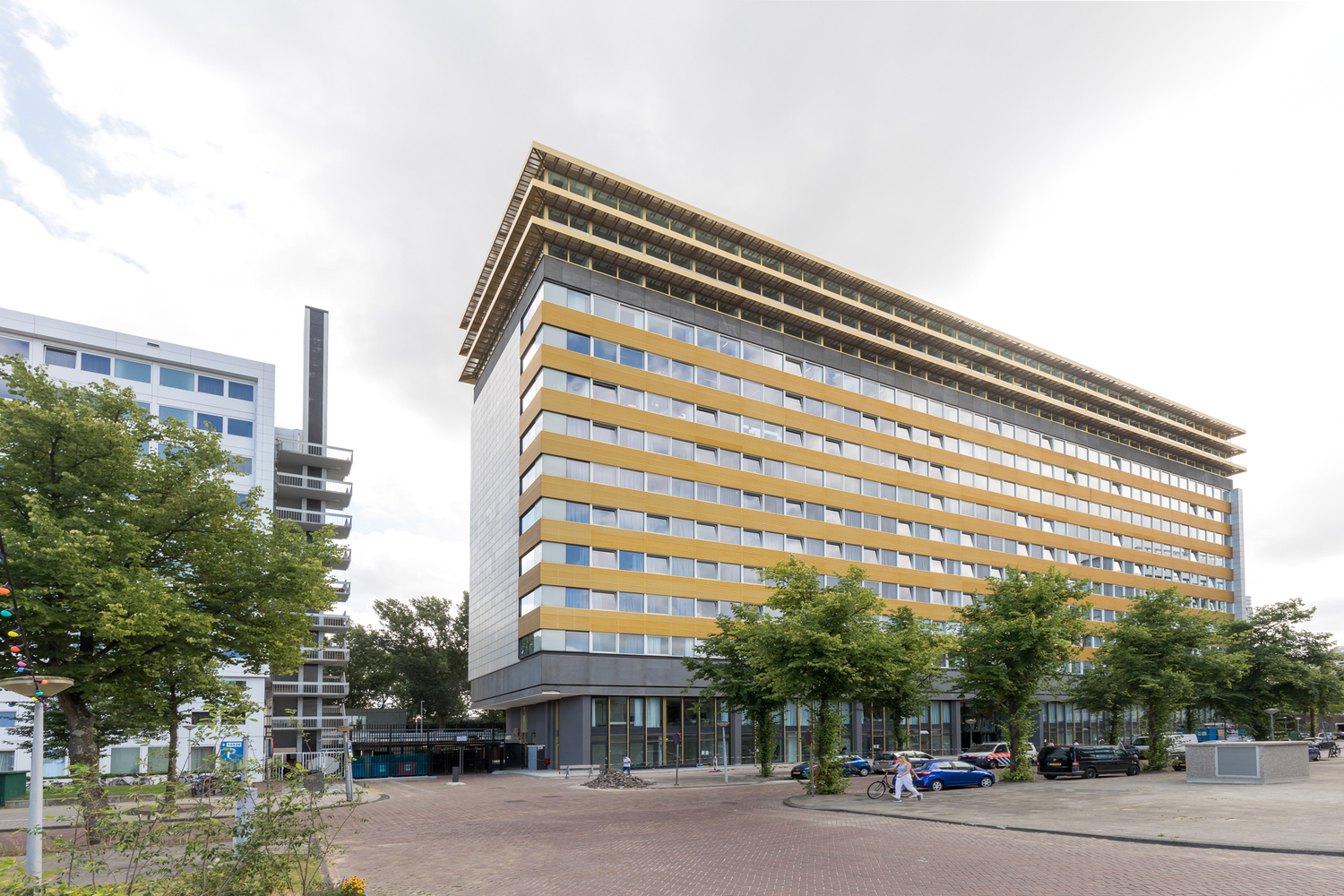 Europahuis Amsterdam — Holland2Stay student apartments